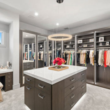 10 Luxury Modern Closets for the Master Bedroom